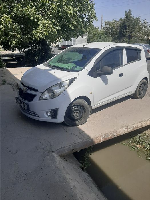 Спарк сотилади йили 2011