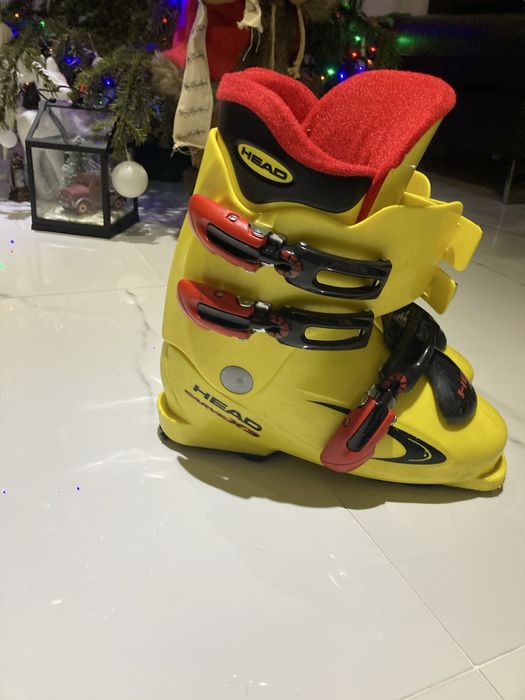 Clapari de ski copil marimea 36(282 mm) cu livrare