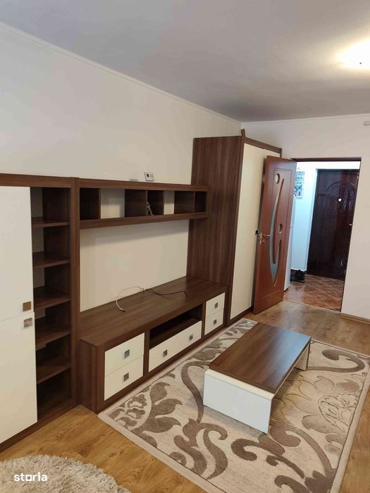 Garsonieră 30mp, etaj 2, gata de utilizare