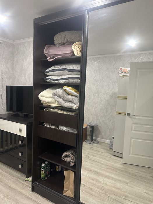 Шкаф-купе и комод