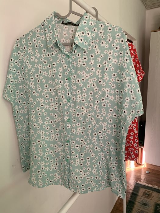 Женская одежда, брюки, юбки