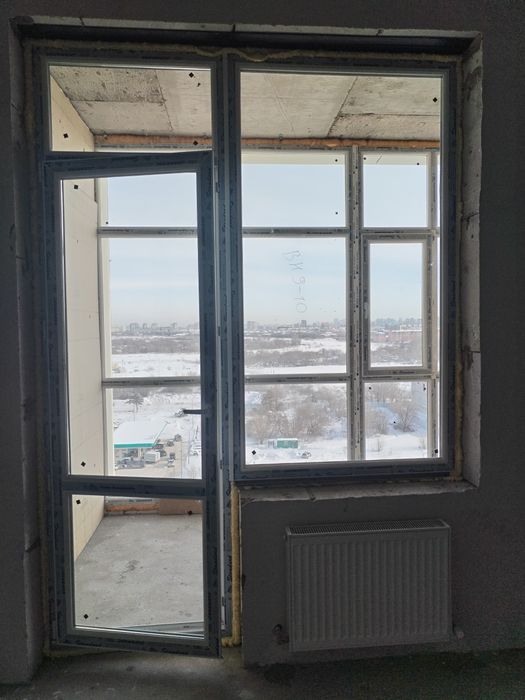 Продам балконный дверь и окно