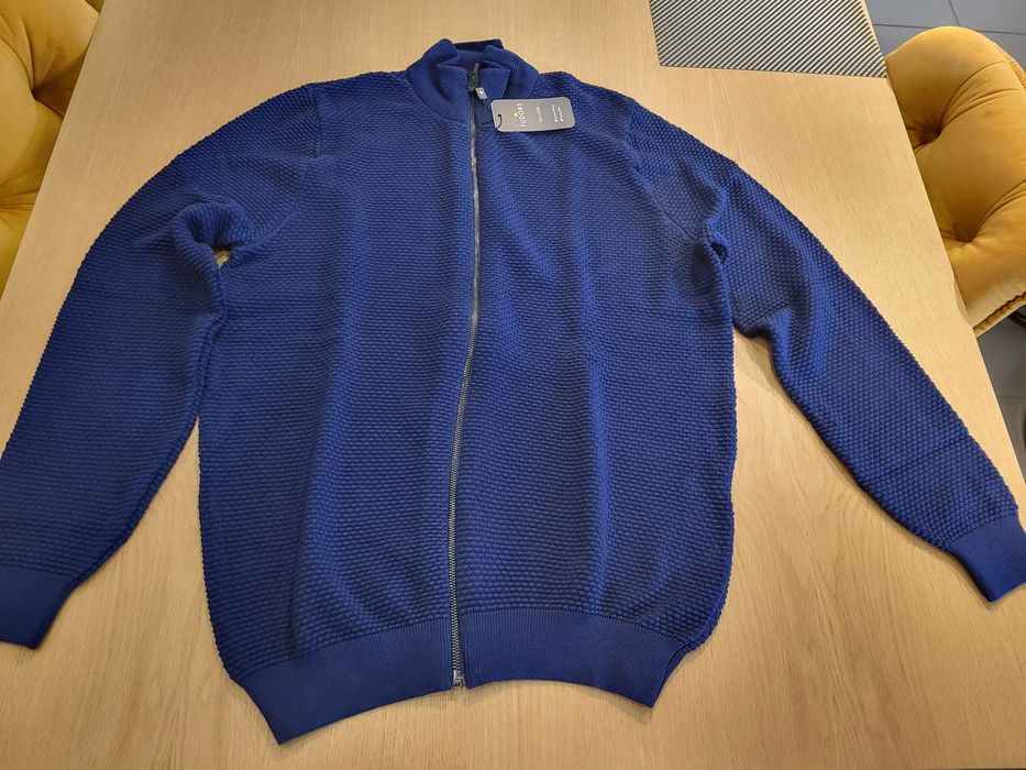 Cardigan Tudors, mărime L, nou, cu etichetă