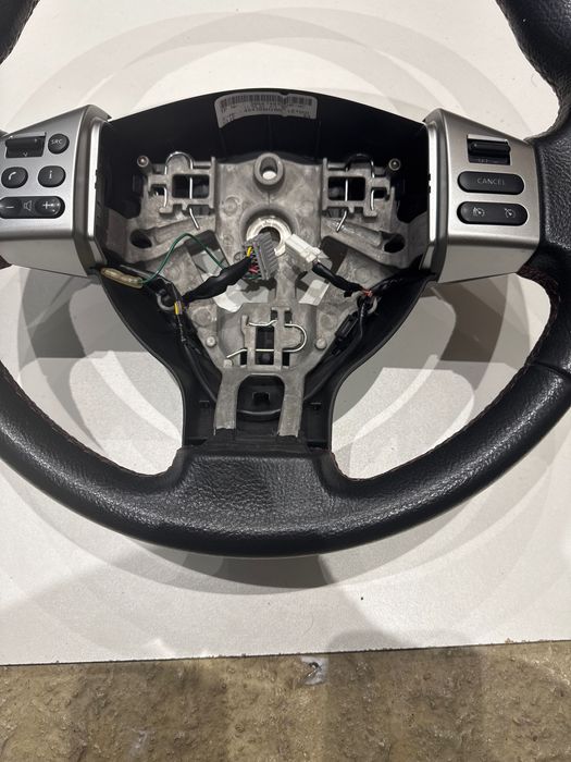 Nissan Note кожен волан Нисан Нот