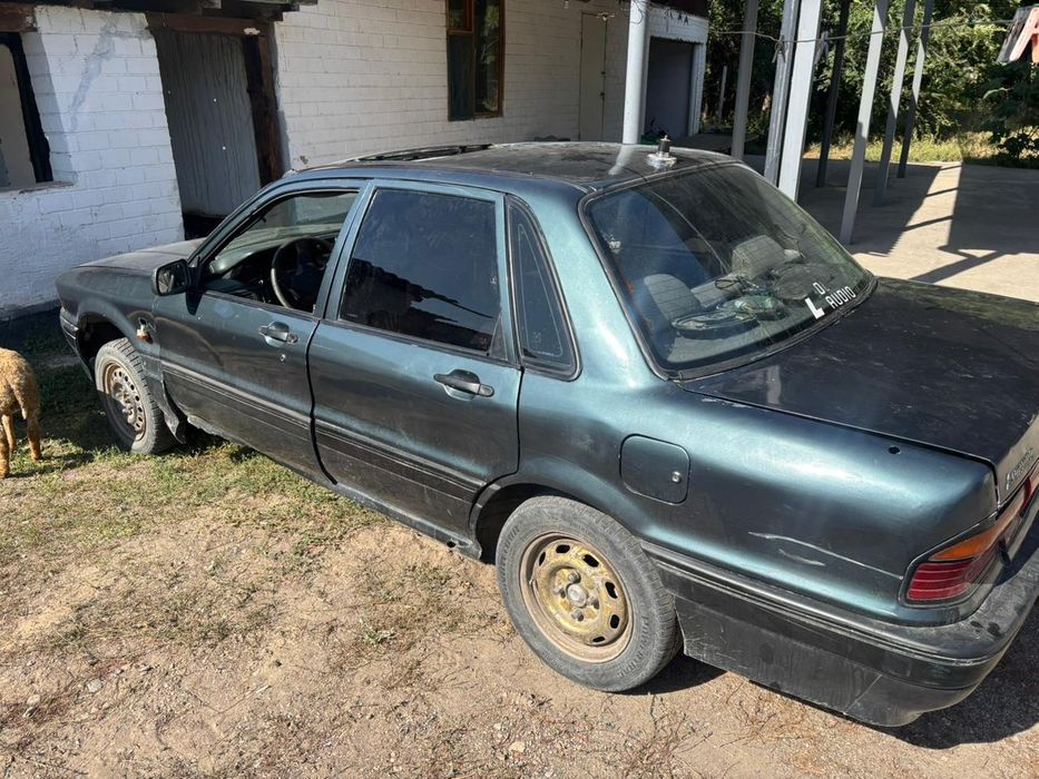 Галант 1991  1.8