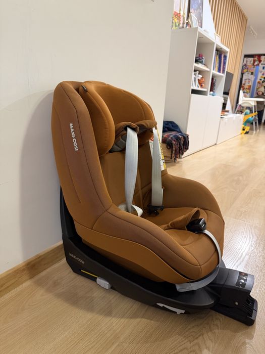 Scaun auto Pearl Pro 2 Maxi-Cosi+ baza family Fix