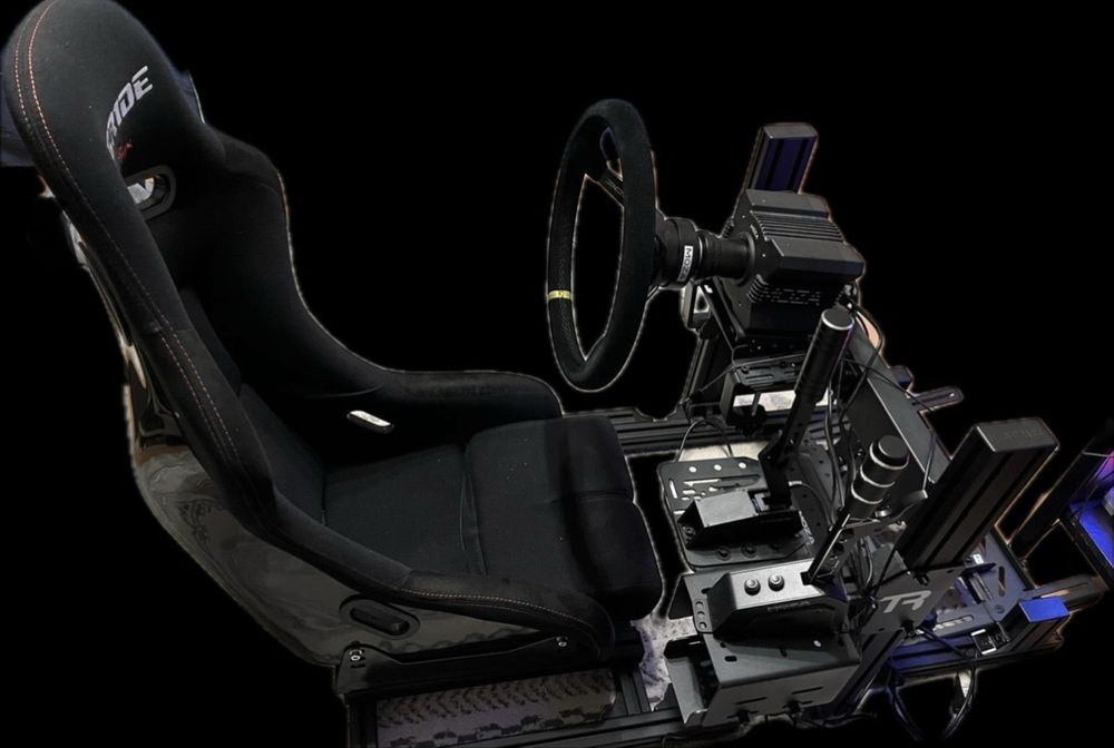 Vand simulator moza r9 v3, profesional(folosit pentru drift)