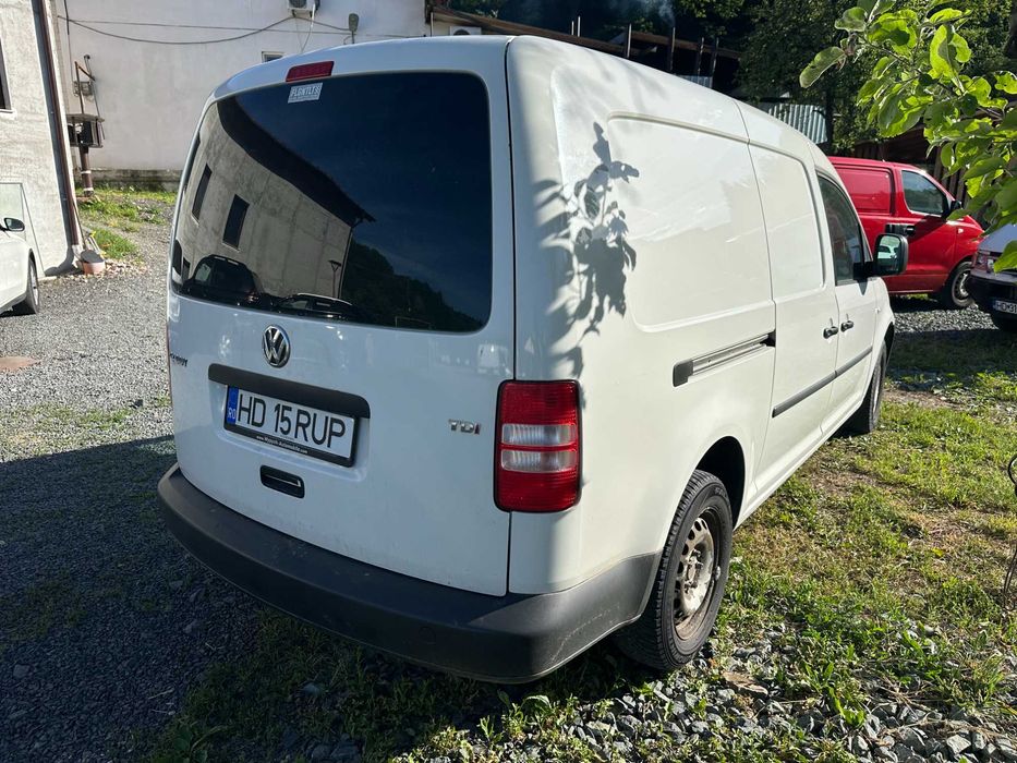 VW Caddy automată 2011