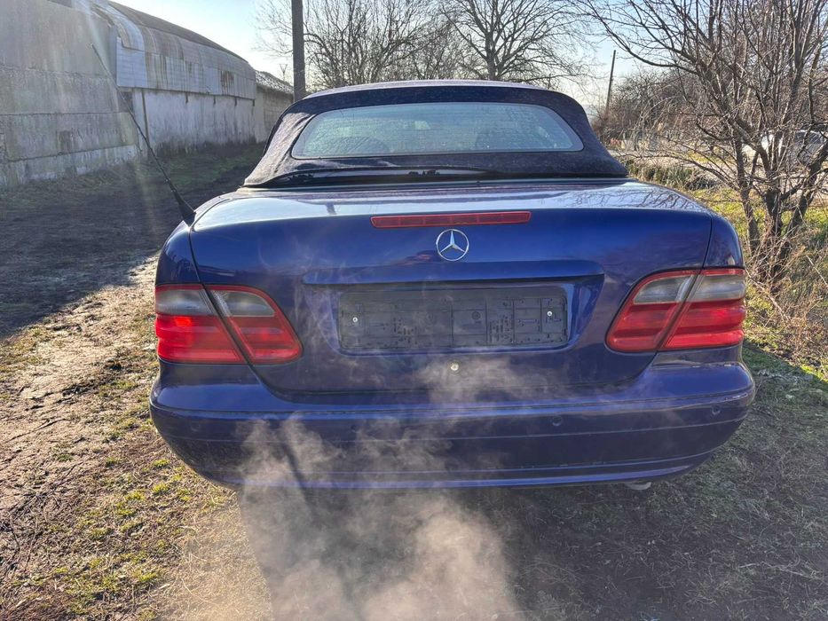 w208 2.0 бензин 136 на части цвят (935U)