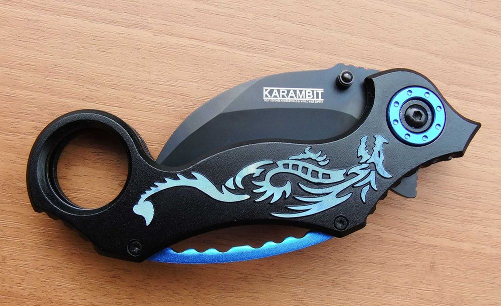 Сгъваем нож /карамбит/