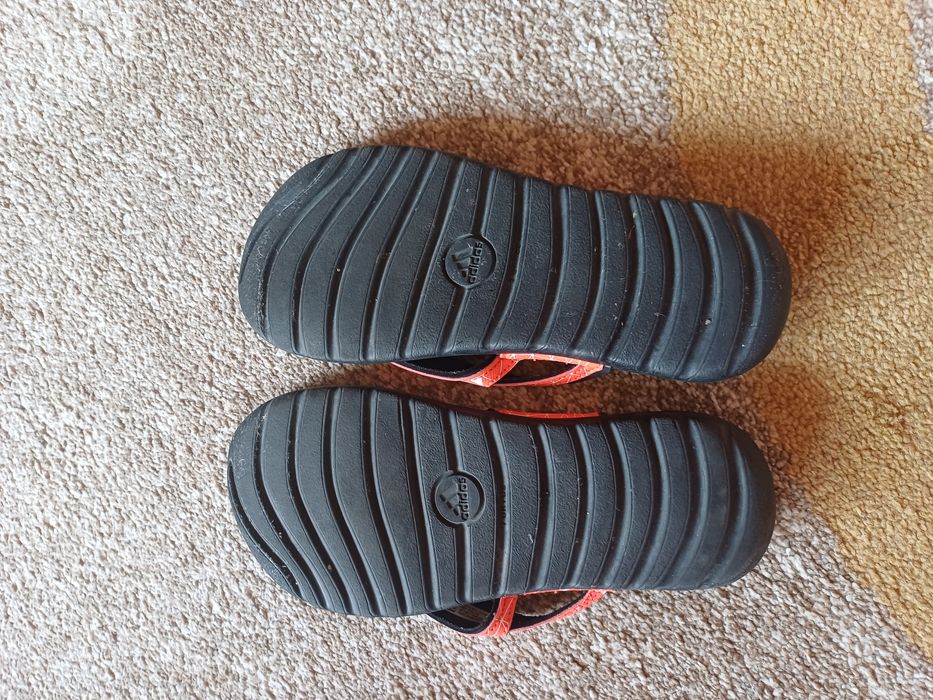 Джапанки Adidas+подарък