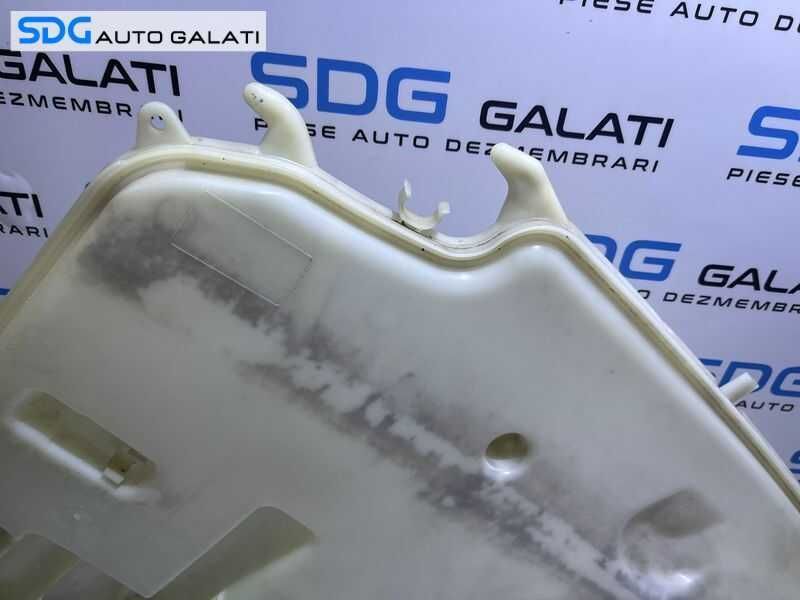 Vas Lichid Parbriz Strop Gel Stropgel BMW Seria 1 E81 E82 E87 E88 2004 - 2011 Cod 7124231 7117842 7068998 7068996 [D0811]