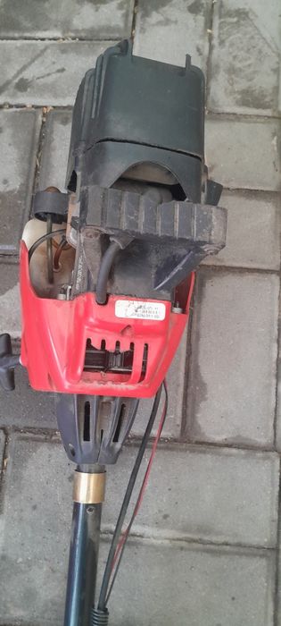 Продам ручную газонокасилку