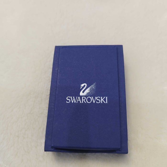 Колие Swarovski ново