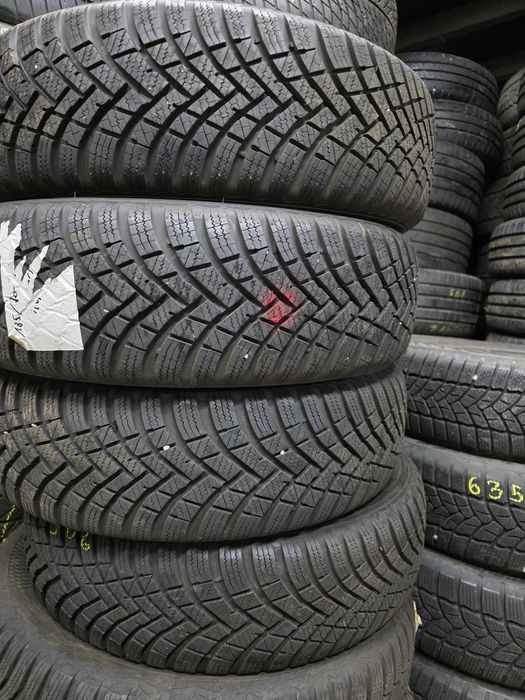 4бр Зимни гуми 185 70 14 - Hankook