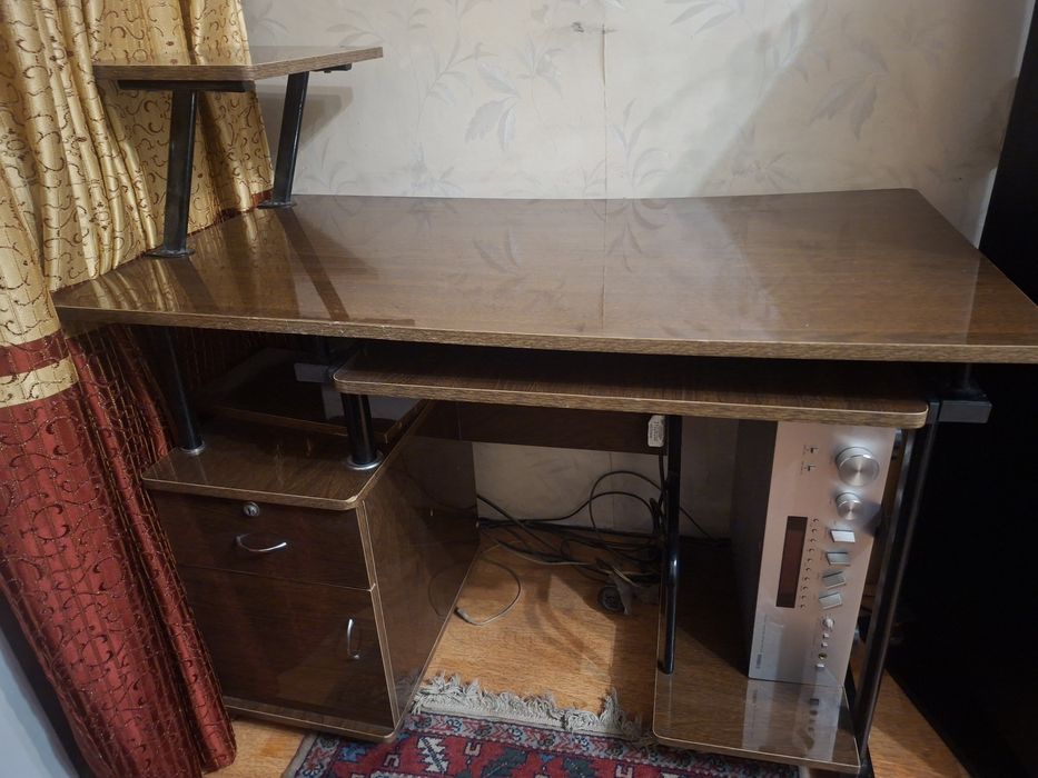 Компьютерный столик