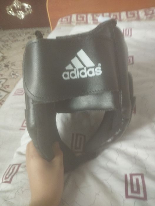 Шлем для единоборств
