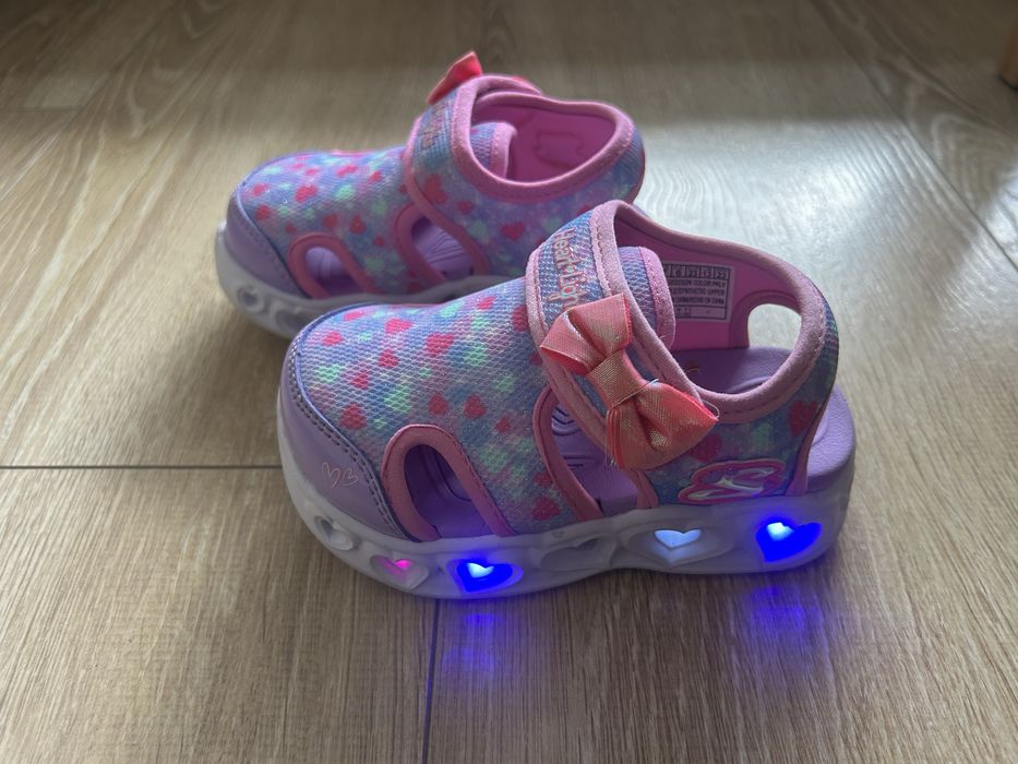 Сандали skechers 23 номер светещи