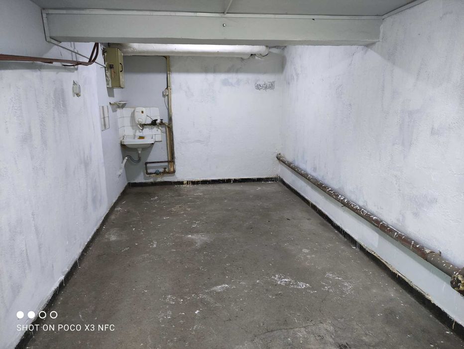 Дава се под наем Гараж / Паркомясто в Русе, Здравец - 16 кв.м за 76.5 € - Снимка #3