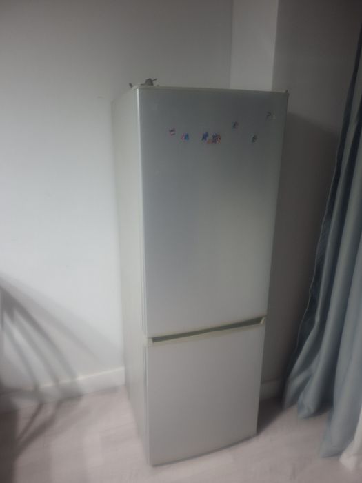Холодильник pg, бу
