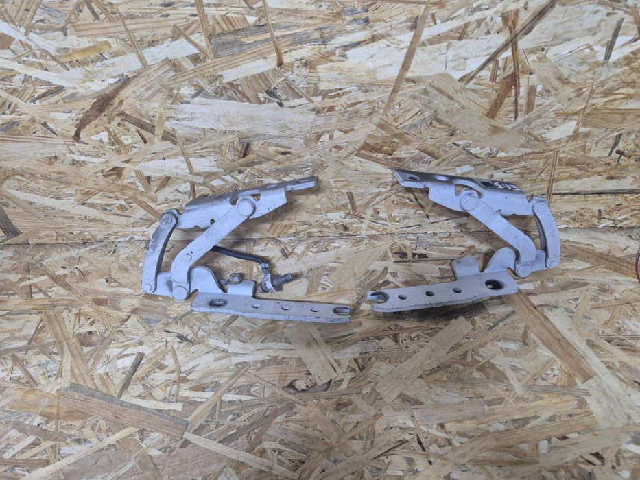 Петли капота Bmw E65 66