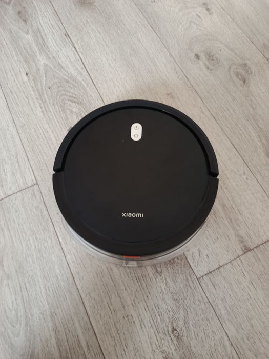 Продам робот пылесос