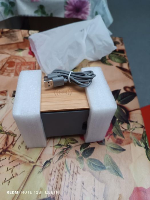 Блутут колонка .