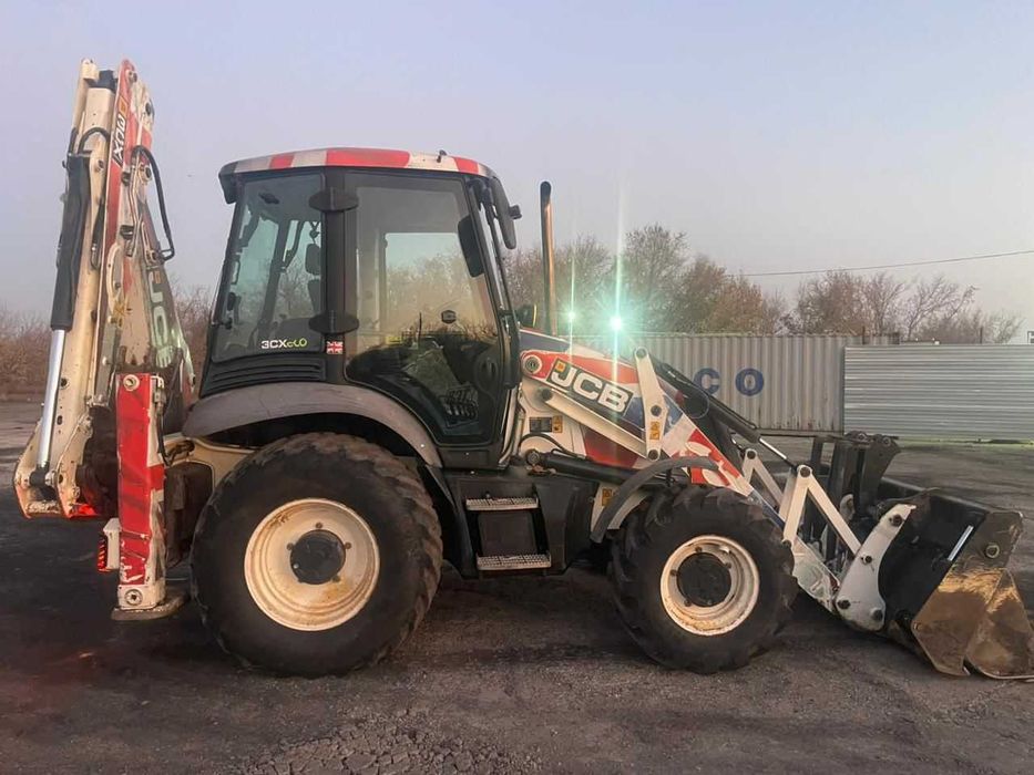 Экскаватор погрузчик петушок jcb Универсальный трактор