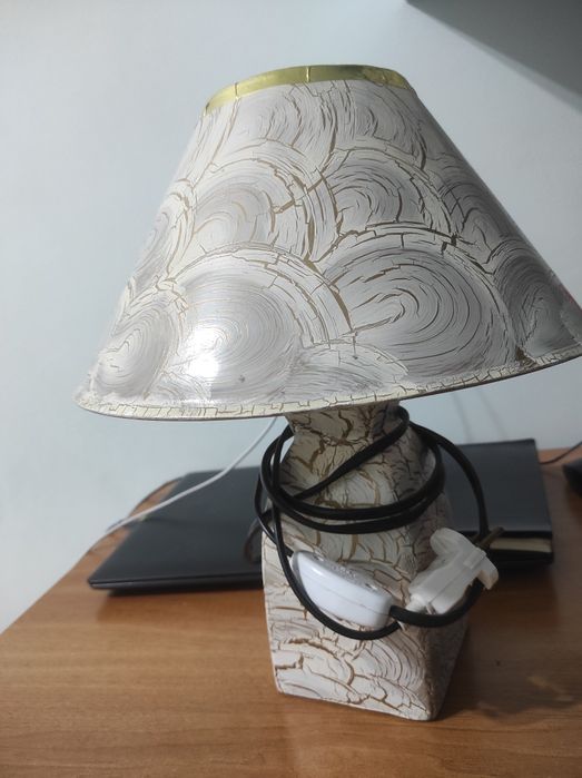 Лампа настольная