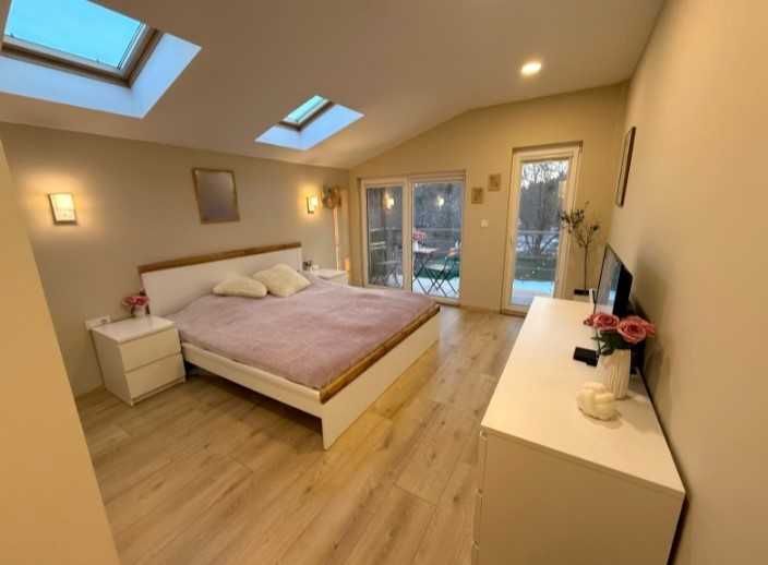 Продава се Къща в София, Център - 120 кв.м за 3750 €/кв.м - Снимка #4