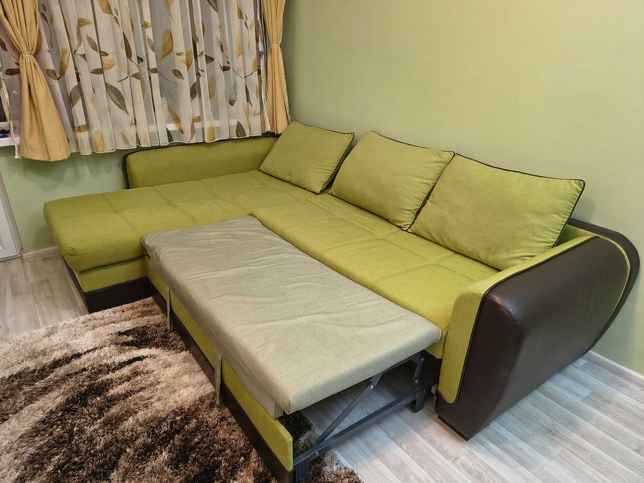 Г-образен разтегателен диван