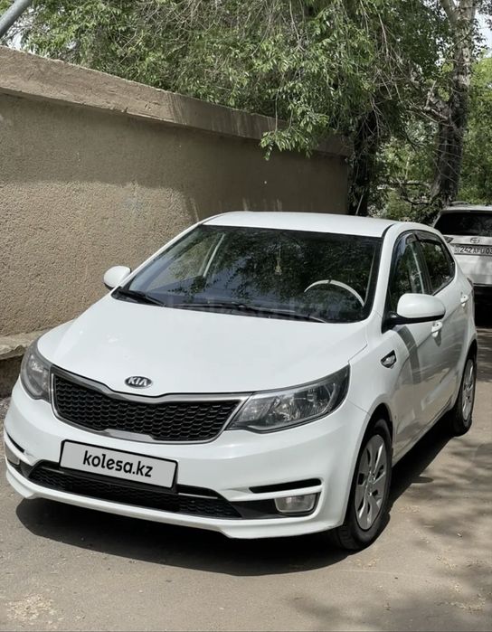 Машина киа рио 2014 г
