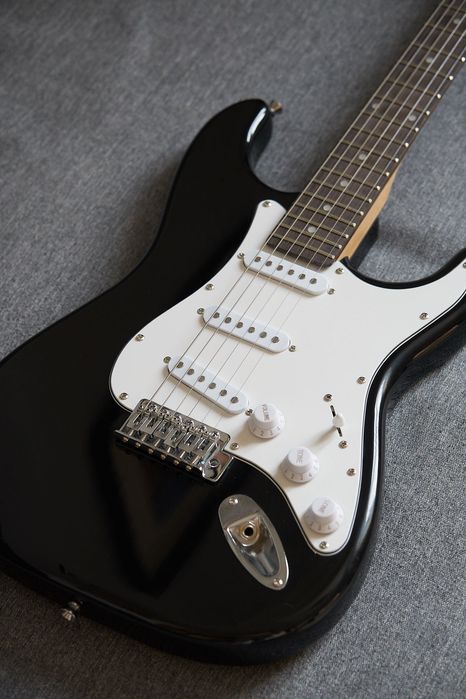 Продам страт DENN ST100 BK