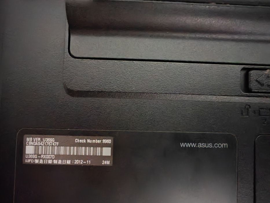 Vând laptop Asus i5