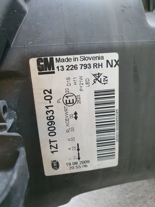 Far xenon stg/dr Opel insignia,bara față, capota, proiectoare ceata