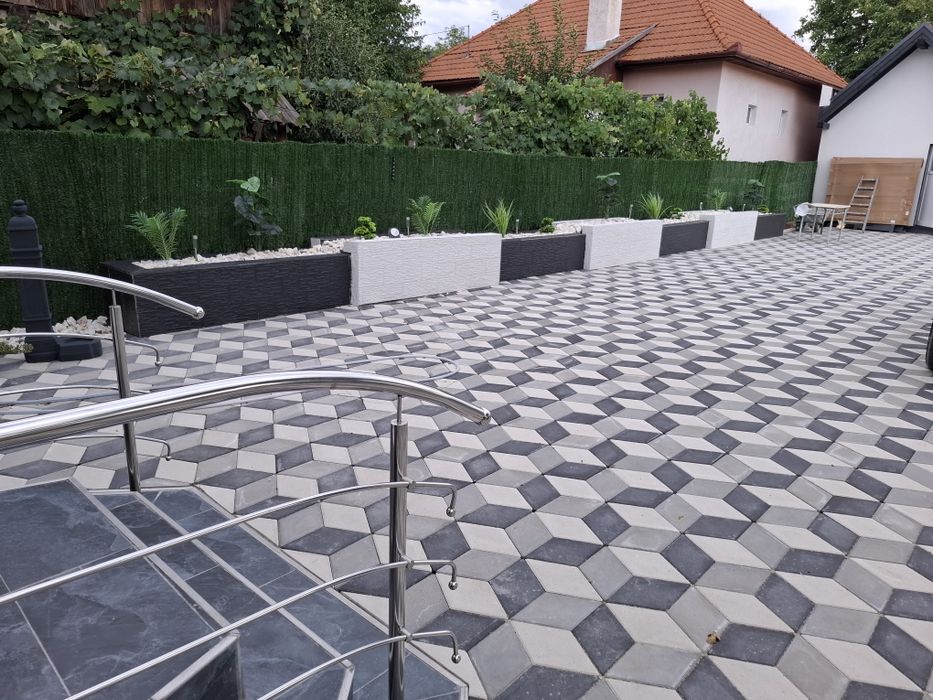 Execut lucrări de pavaje