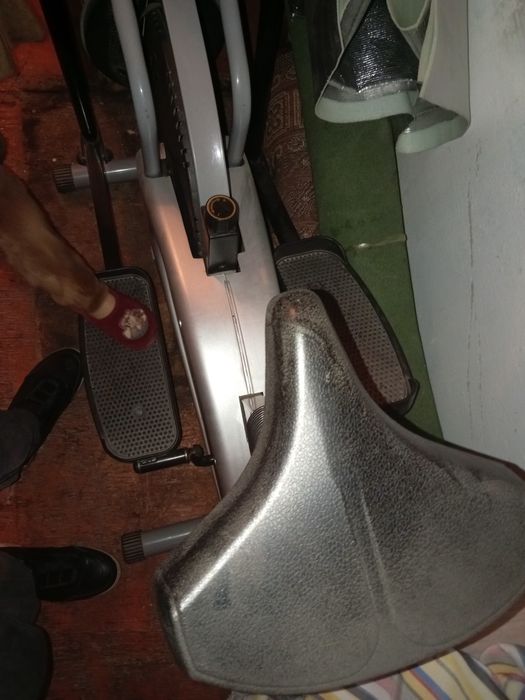 Trinajor bor sotiladi holati yaxshi vapwe iwlatilmagan 4 ta ganteliyam