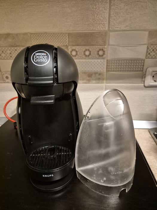 Dezmembrez expresor Dolce Gusto