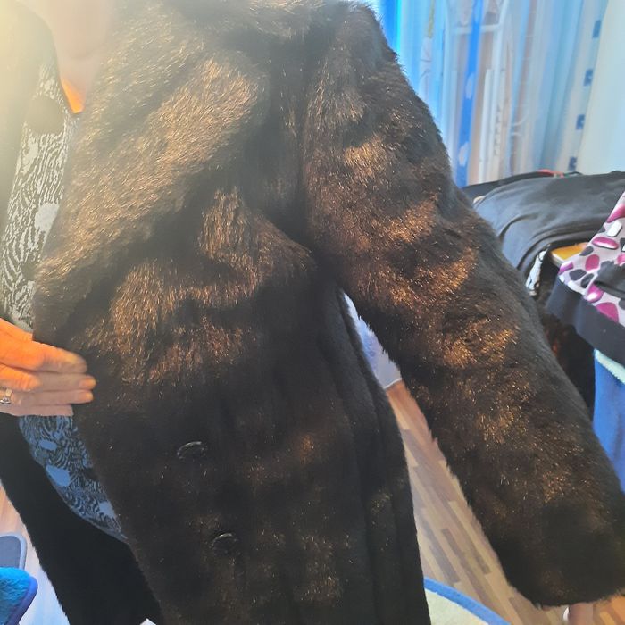 Haină de blană artificială