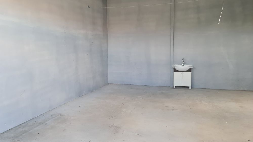 Помещение под наем подходящо за детайлинг,фолиране,пастиране