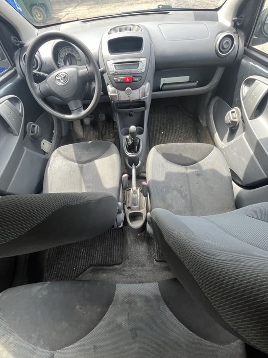 Toyota Aygo 1.0i na CHASTI Тойота на части