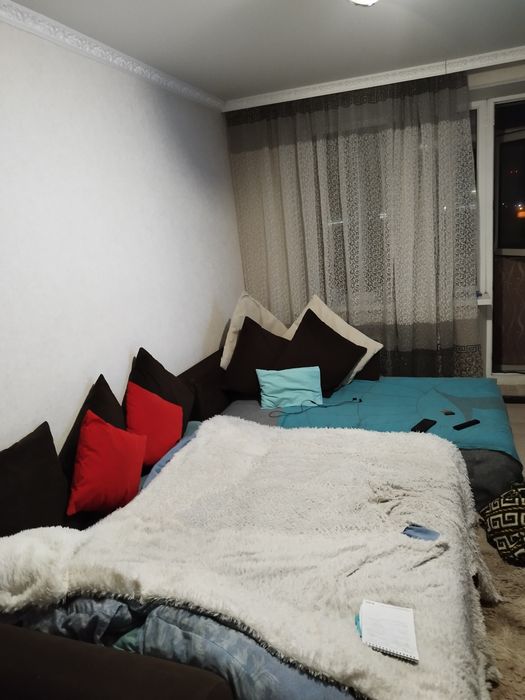 Продам квартиру 8 мкрн