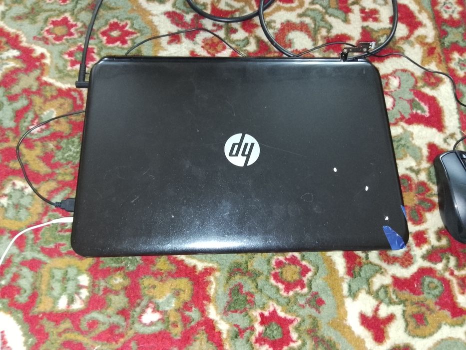 Продам ноутбук hp 10 Windows