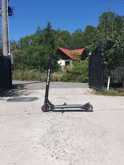 Trotineta E-WHEELS de vanzare