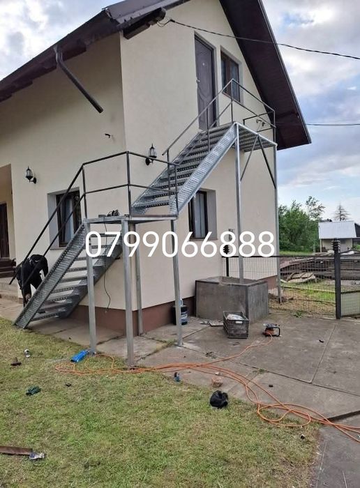 Scări zincate galvanizate