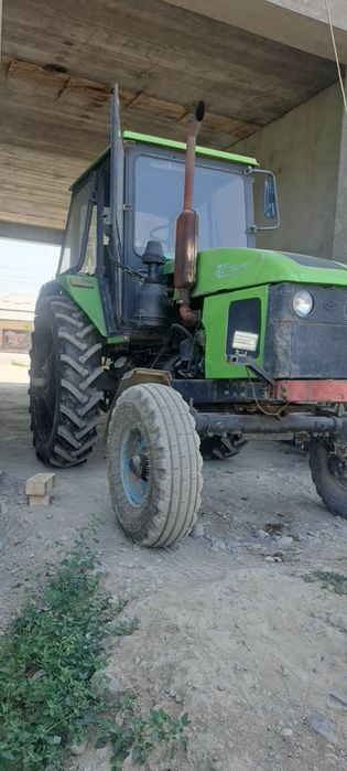 Трактор 80.10 сотилади