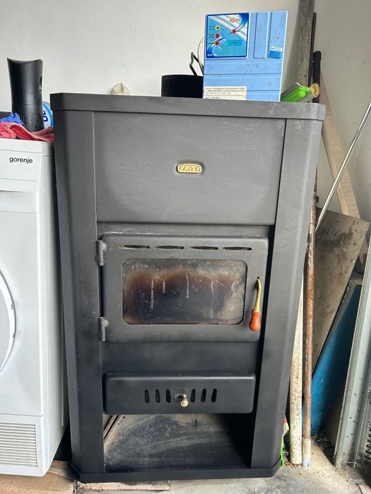 Камина с водна риза Prity