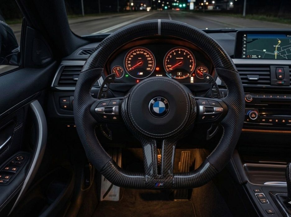 Карбонови М волан  BMW  F10 F11 F07 F12 F13 F32 F30 F36 F33 F48 F25 F15 F16 идр