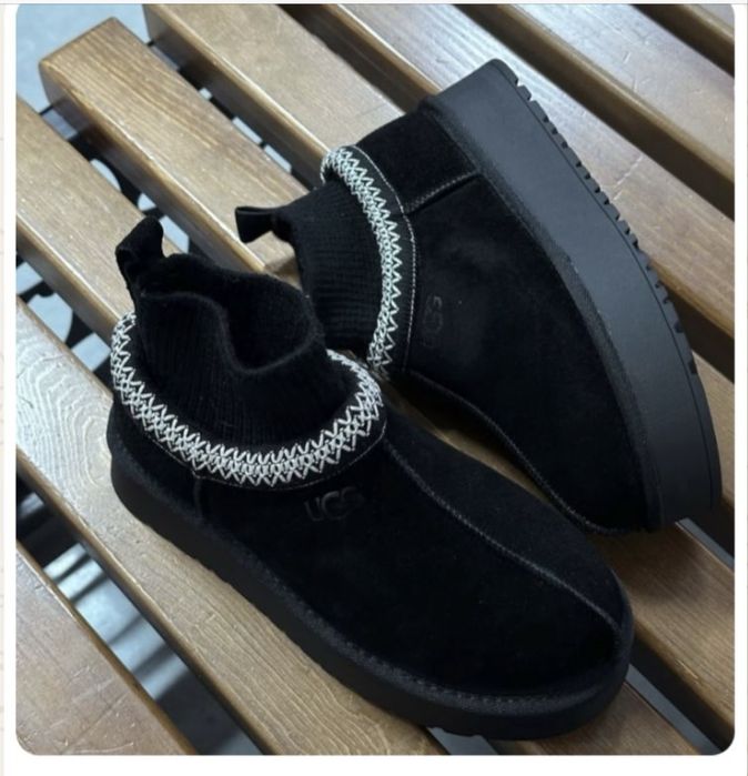 Продам угги 37р UGG натуралка