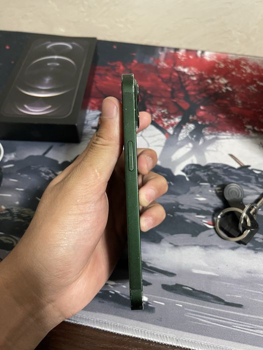 iPhone 13,128 Gb